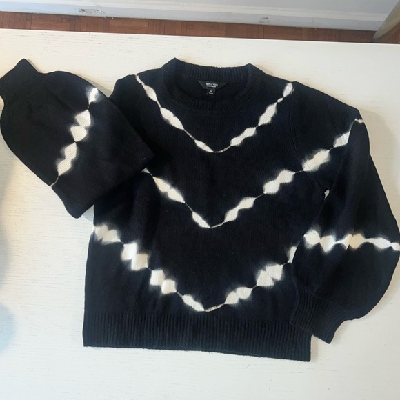 NEW 🖤🖤🖤with TAGS. Black and creamy white knit sweater, size m, beautiful sweater - Picture 14 of 14
